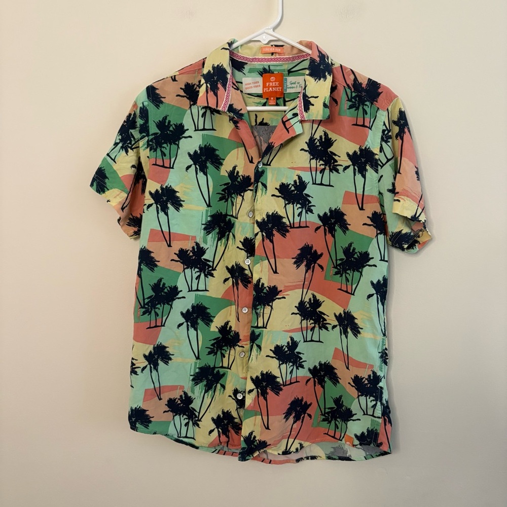 Free Planet Sun Men’s Medium Short Sleeve Shirt Multicolor Palm Trees Beach